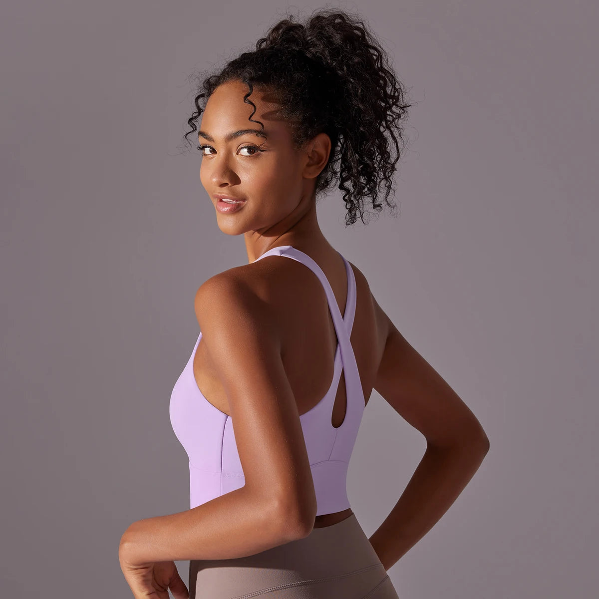 Top Cruzado de Alto Impacto Top Cruzado de Alto Impacto