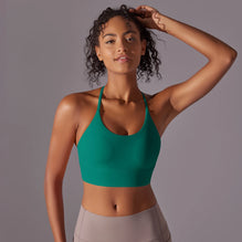 Top Triangular con Tirante al Cuello